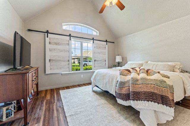 3206 SW Warberry Avenue, Bentonville, AR 72713