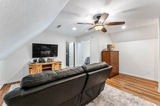 3206 SW Warberry Avenue, Bentonville, AR 72713