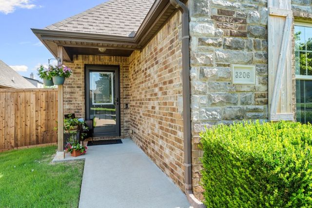 3206 SW Warberry Avenue, Bentonville, AR 72713