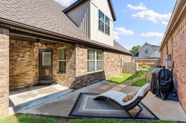 3206 SW Warberry Avenue, Bentonville, AR 72713