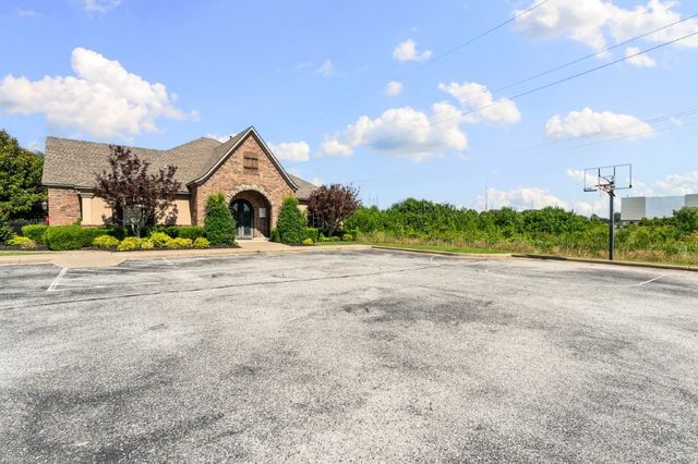 3206 SW Warberry Avenue, Bentonville, AR 72713