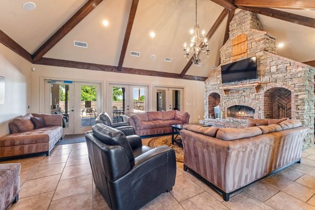 3206 SW Warberry Avenue, Bentonville, AR 72713