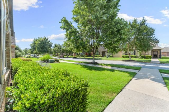 3206 SW Warberry Avenue, Bentonville, AR 72713