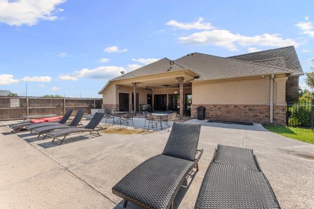 3206 SW Warberry Avenue, Bentonville, AR 72713