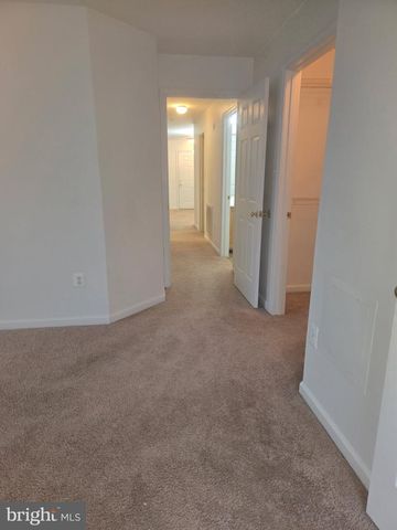 7516-H SNOWPEA CT, Alexandria, VA 22306