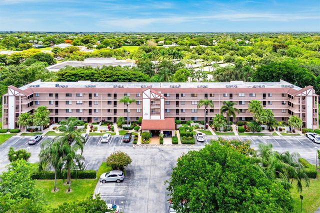 7301 Amberly Lane 402, Delray Beach, FL 33446