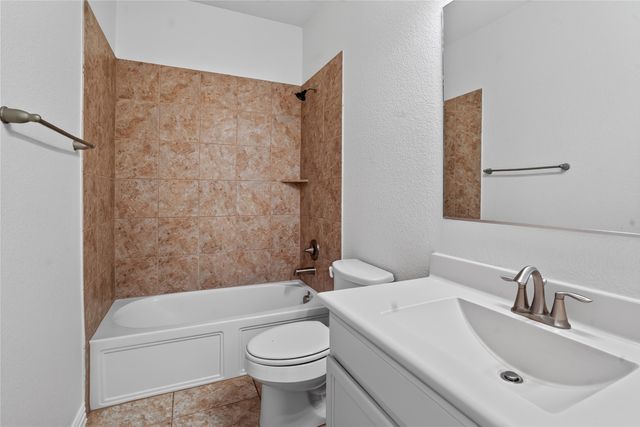 913 Avian Drive, Mckinney, TX 75071