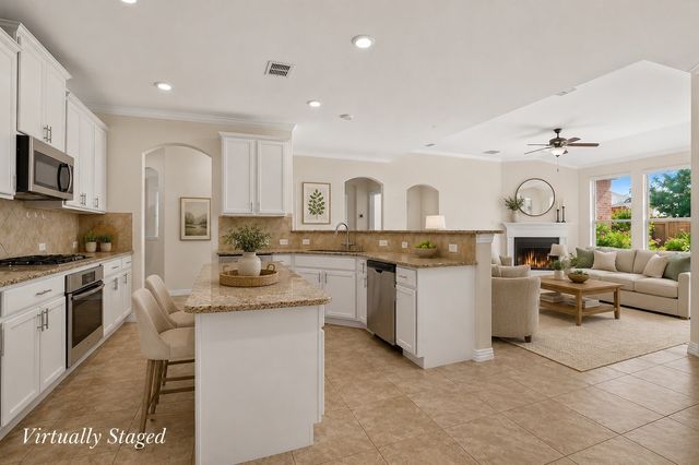 913 Avian Drive, Mckinney, TX 75071