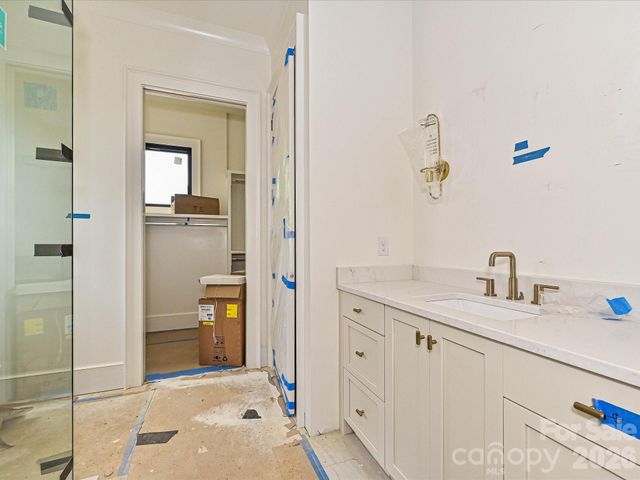 1329 Bevis Drive, Charlotte, NC 28209