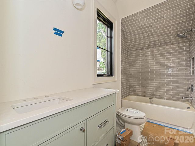 1329 Bevis Drive, Charlotte, NC 28209