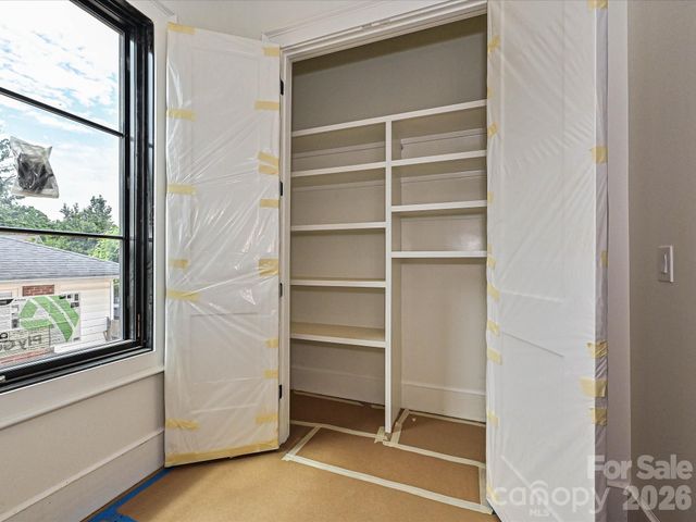 1329 Bevis Drive, Charlotte, NC 28209