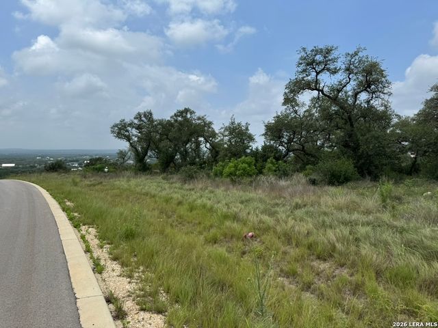 686 Butler Oaks, Bulverde, TX 78163