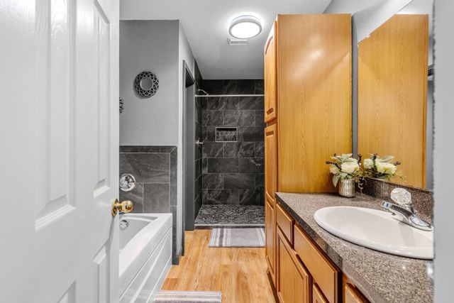 555 Rs County Road 4510, Point, TX 75472