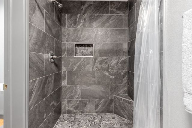 555 Rs County Road 4510, Point, TX 75472