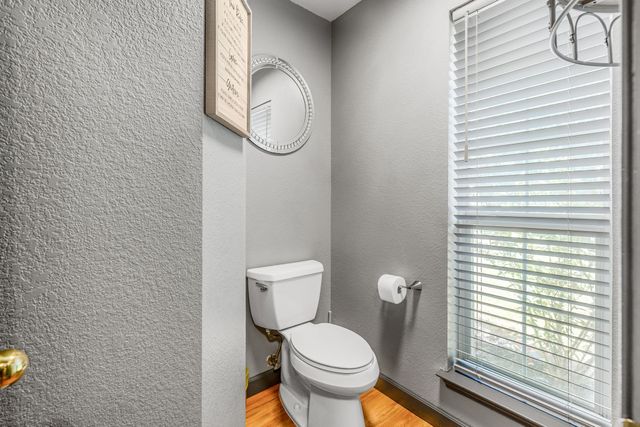 555 Rs County Road 4510, Point, TX 75472
