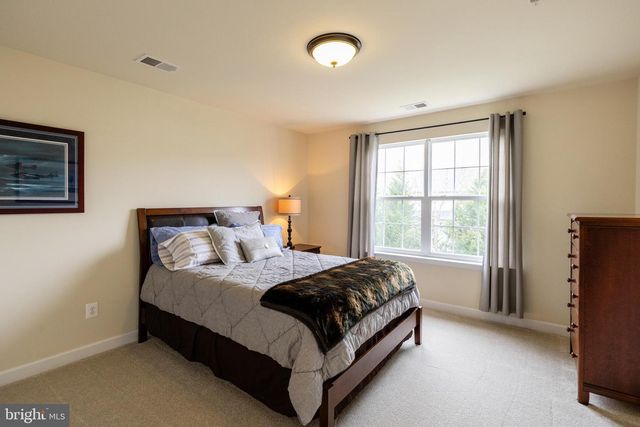23711 GAMBREL OAK CT, California, MD 20619