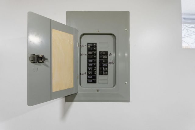 2849 N Arkansas Ave, Wichita, KS 67204