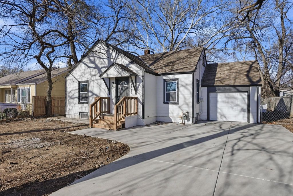 2849 N Arkansas Ave, Wichita, KS 67204