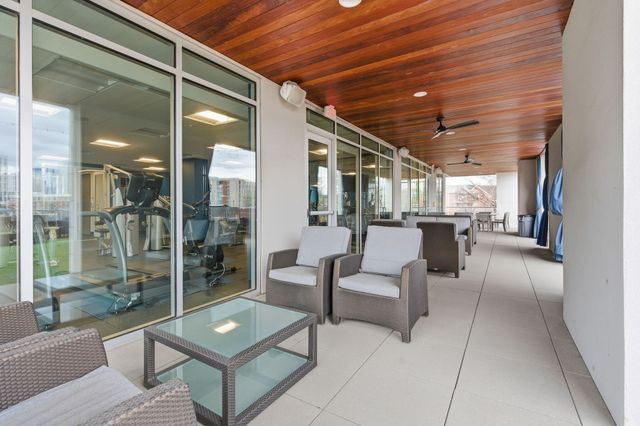 20 Rutledge St Apt 310, Nashville, TN 37210