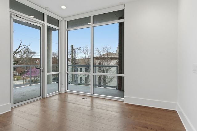 20 Rutledge St Apt 310, Nashville, TN 37210