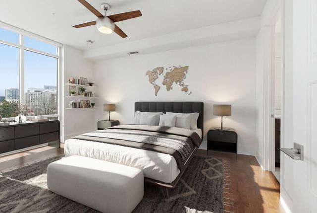 20 Rutledge St Apt 310, Nashville, TN 37210