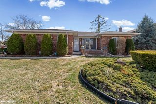 4786 Lucerne Drive, Sterling Heights, MI 48310