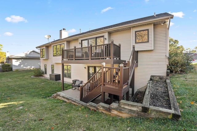 1920 Hunters Ridge Drive, Huntington, IN 46750