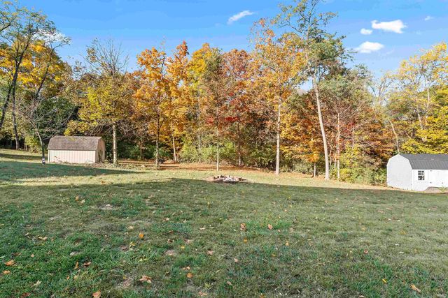 1920 Hunters Ridge Drive, Huntington, IN 46750