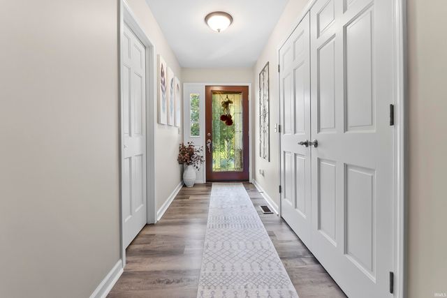 1920 Hunters Ridge Drive, Huntington, IN 46750