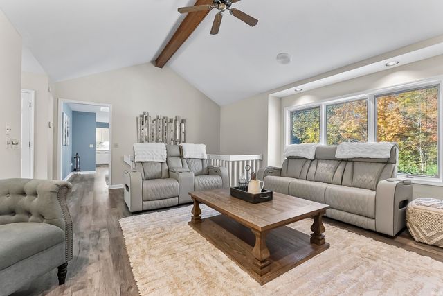 1920 Hunters Ridge Drive, Huntington, IN 46750