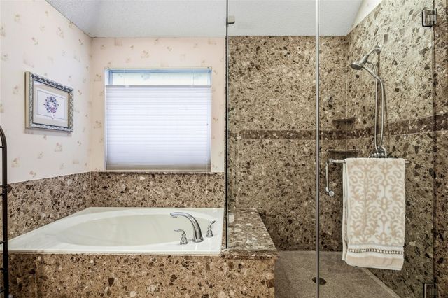 6117 Kittyhawk Drive, Rowlett, TX 75089