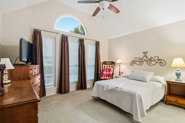 6117 Kittyhawk Drive, Rowlett, TX 75089