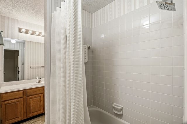 6117 Kittyhawk Drive, Rowlett, TX 75089