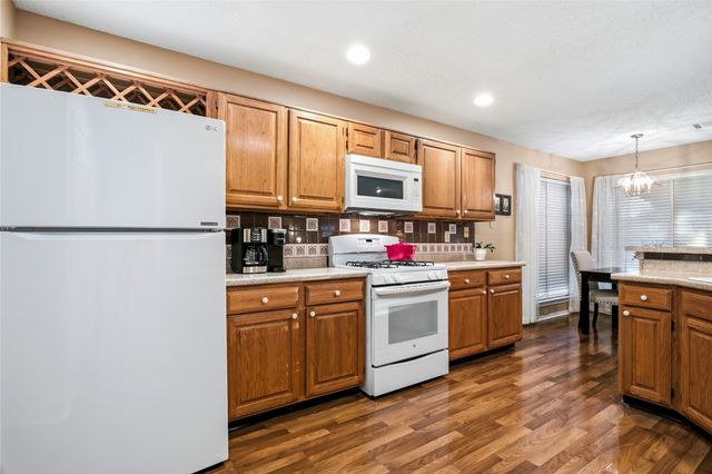 6117 Kittyhawk Drive, Rowlett, TX 75089