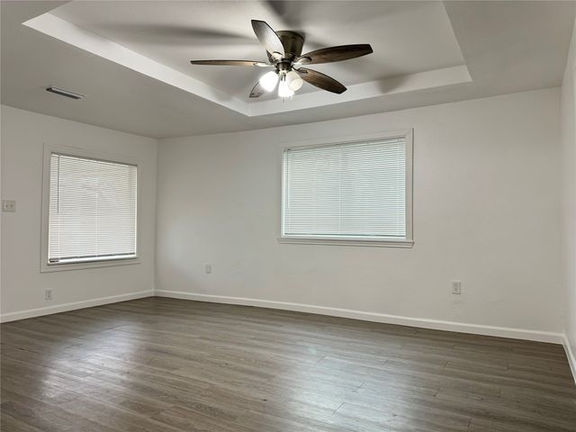 2800 Walker Street, Fort Worth, TX 76105