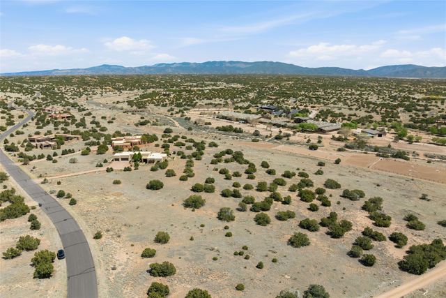 32 Calle Ventoso West Lot 819, Santa Fe, NM 87506
