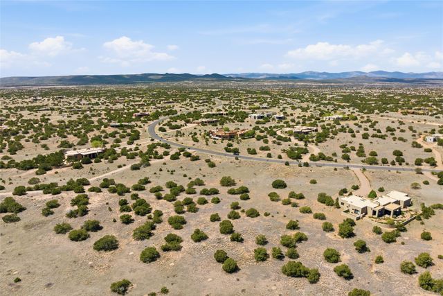 32 Calle Ventoso West Lot 819, Santa Fe, NM 87506