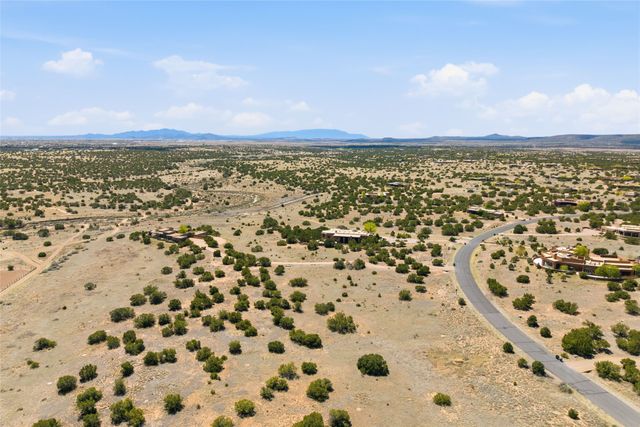 32 Calle Ventoso West Lot 819, Santa Fe, NM 87506