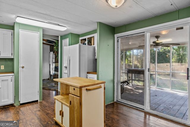 3935 Loganville Highway, Loganville, GA 30052