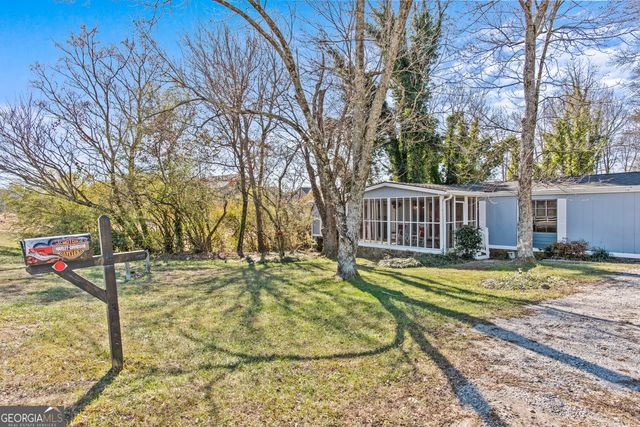 3935 Loganville Highway, Loganville, GA 30052