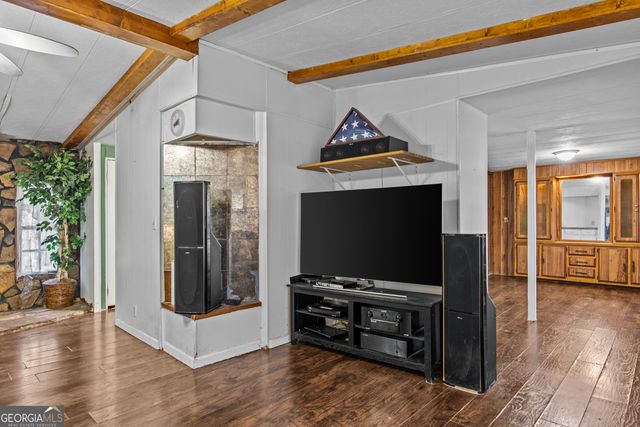 3935 Loganville Highway, Loganville, GA 30052