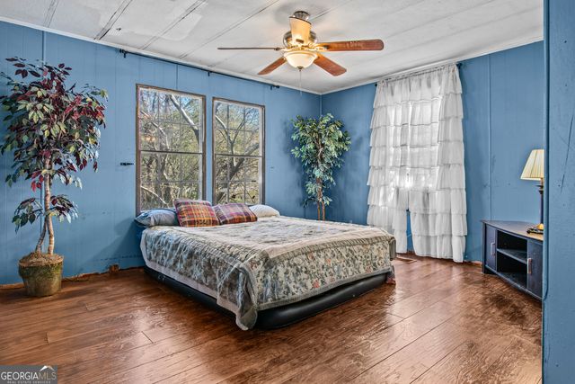 3935 Loganville Highway, Loganville, GA 30052