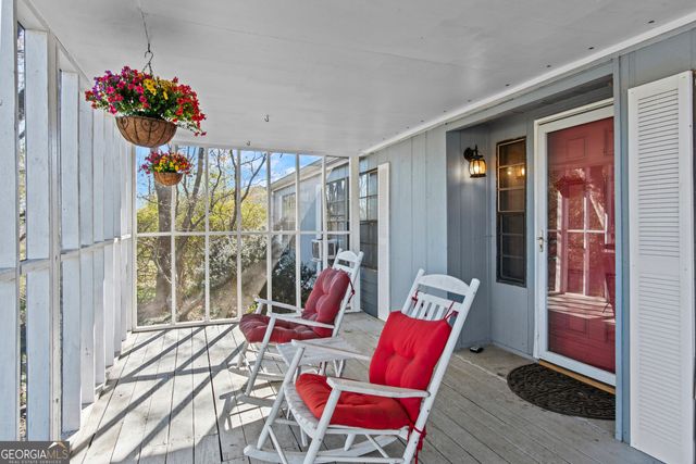 3935 Loganville Highway, Loganville, GA 30052