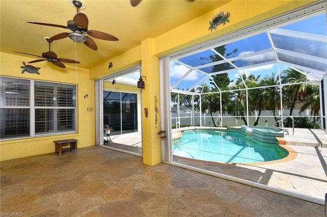 2313 SW 53rd TER, Cape Coral, FL 33914
