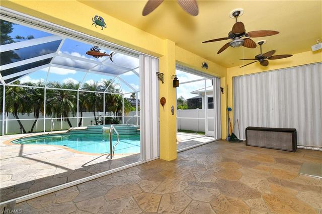 2313 SW 53rd TER, Cape Coral, FL 33914
