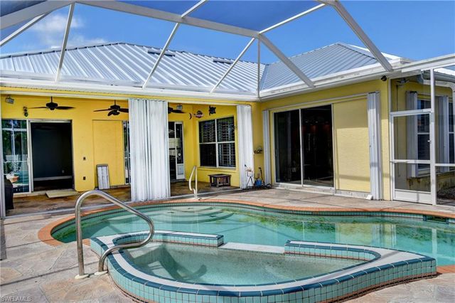 2313 SW 53rd TER, Cape Coral, FL 33914