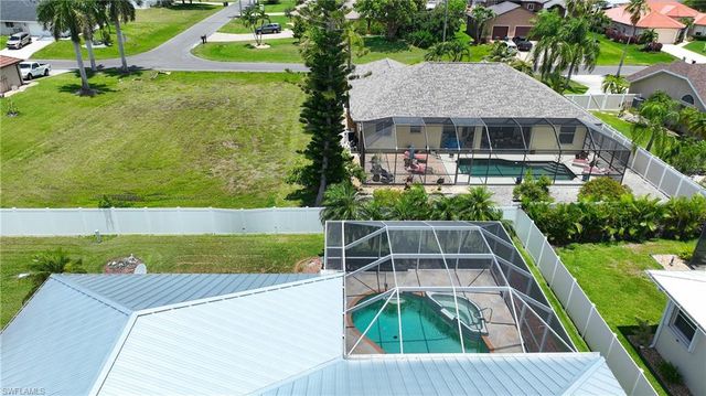 2313 SW 53rd TER, Cape Coral, FL 33914