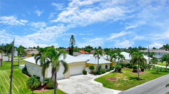 2313 SW 53rd TER, Cape Coral, FL 33914