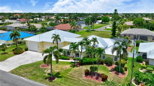2313 SW 53rd TER, Cape Coral, FL 33914