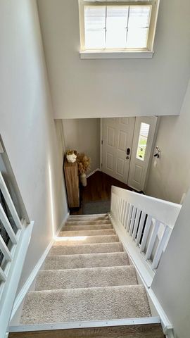 1227 Hathaway Circle, Elgin, IL 60120